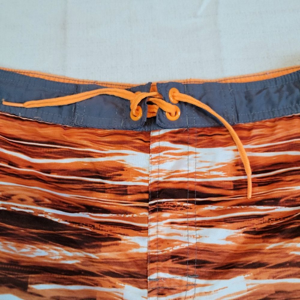 Nike Swim Trunks Size Small - Picture 3 of 8